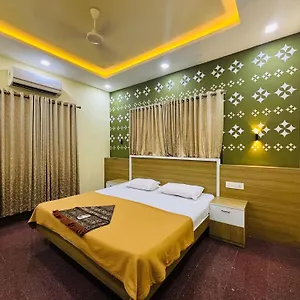 Isha Residency Gasthuis